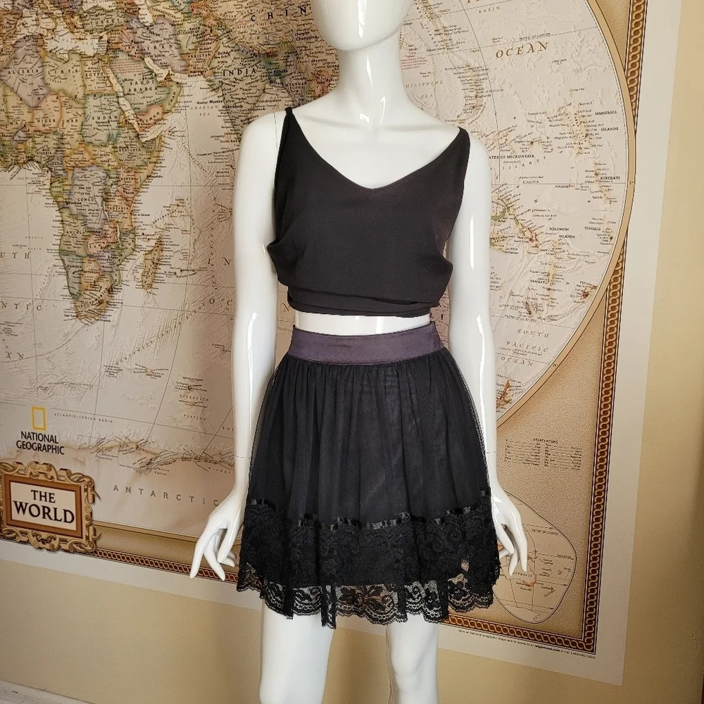 Forever 21 black lined tulle lace mini skirt whimsigoth edgy fairy witchy S/P
